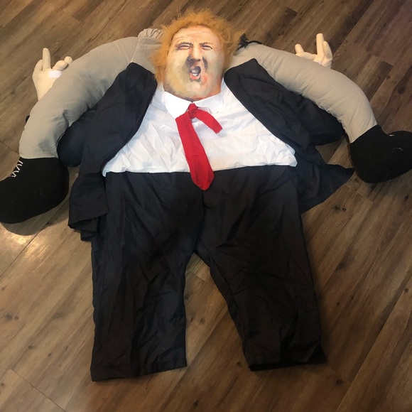 Donald Trump Piggy Back Costume - Picture 1 of 1
